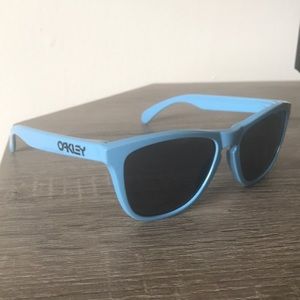 Oakley Frogskins Sunglasses